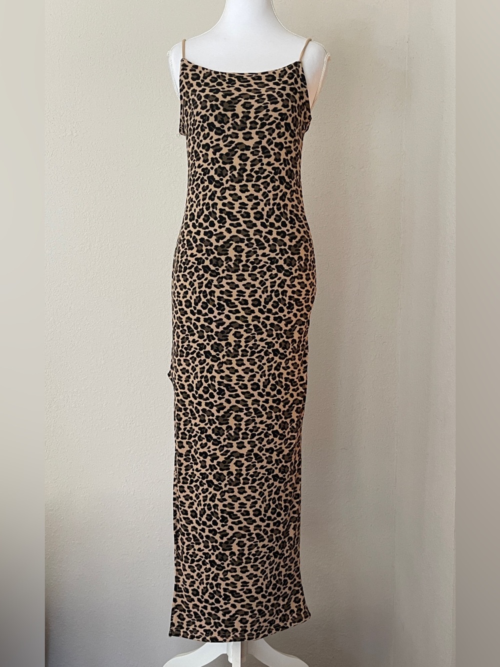 J for Justify Leopard Print Maxi Dress in Tan and Black with side slit Size L
